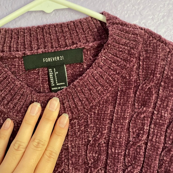 Forever 21 - Knit Crop Top Long Sleeve - Picture 2 of 2